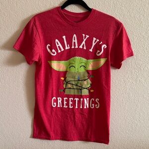 Star Wars Red Galaxy's Greetings Tee Shirt Top Size Small